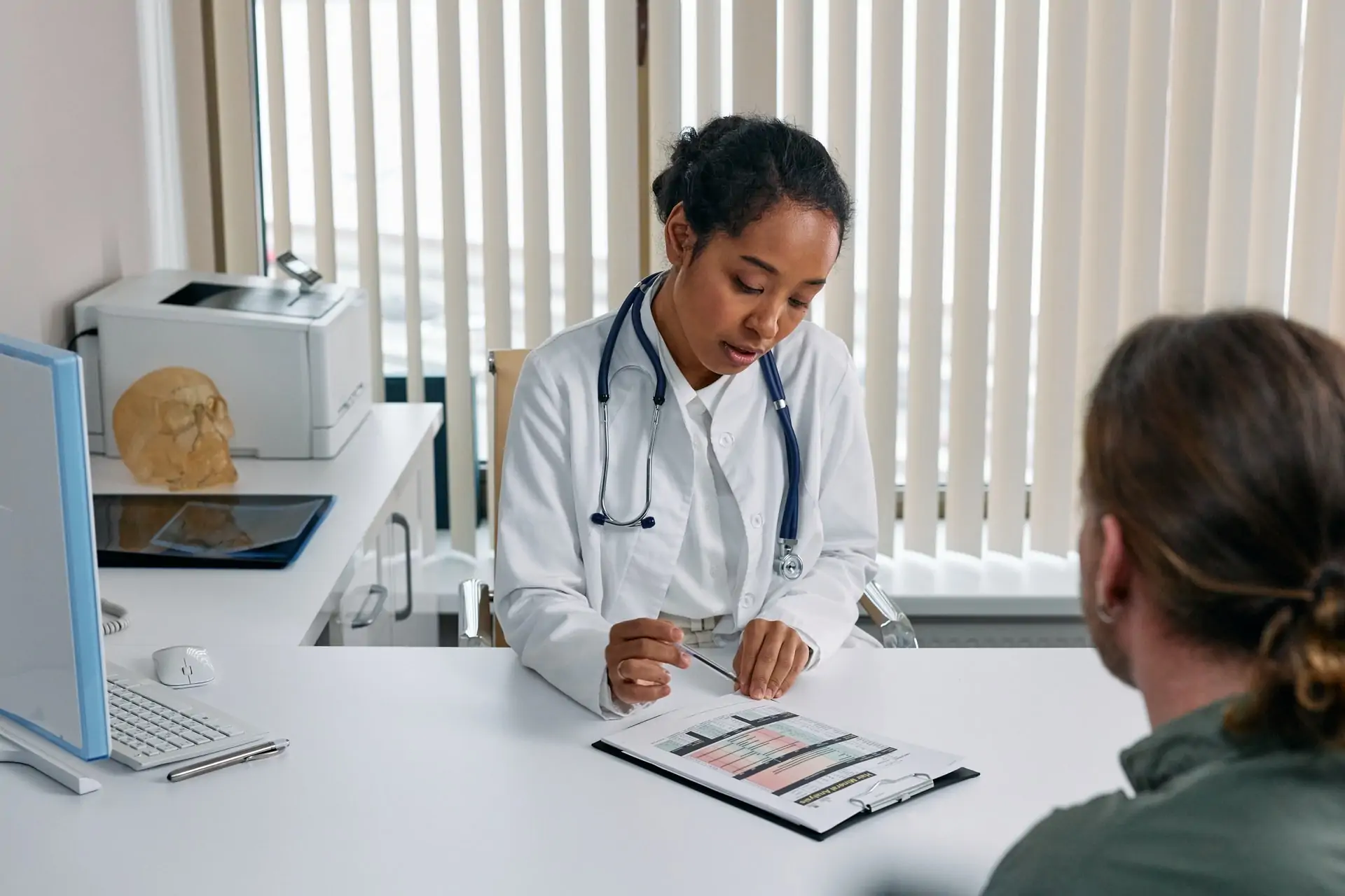 doctor and patient talk prescription drugs addiction