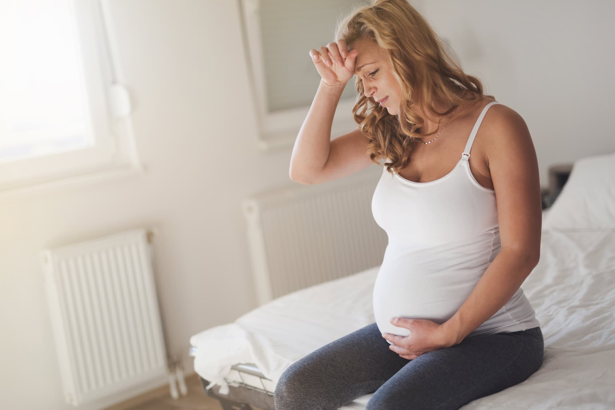 woman in pregnancy feeling stressed